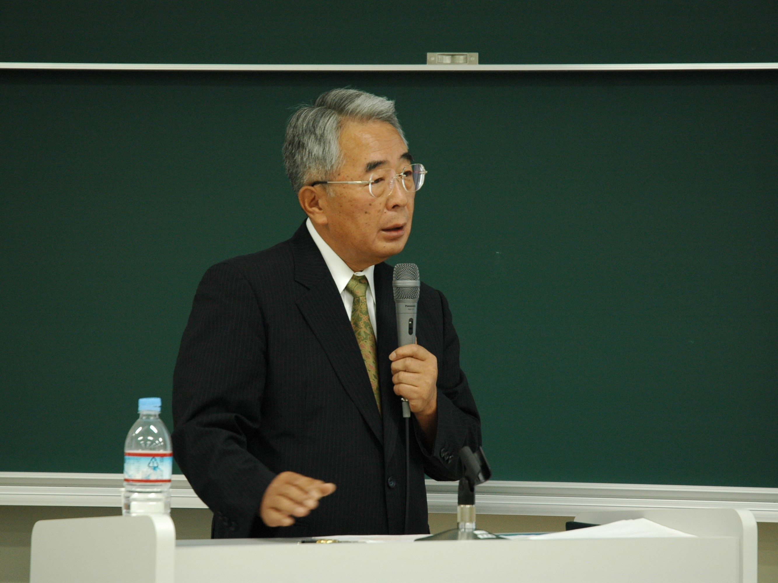 特別講演会